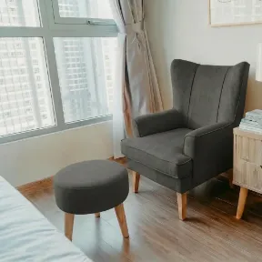 Bella Granite upholstered chair