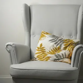 Vaca White upholstered chair