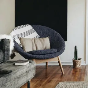 Carson Blue upholstered chair