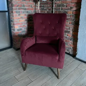 Marquis Aubegine upholstered chair
