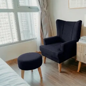 Marquis Midnight upholstered chair