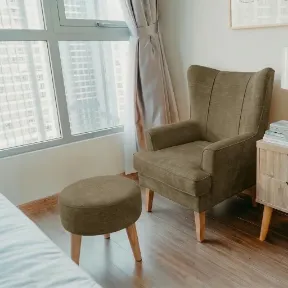 Bianca Moss upholstered chair