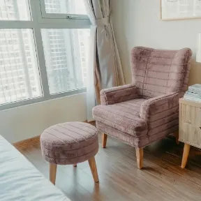 Mondo Cocoa upholstered chair