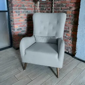 Viking Dove upholstered chair