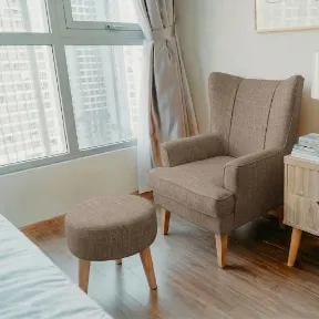 Mandy Sand upholstered chair
