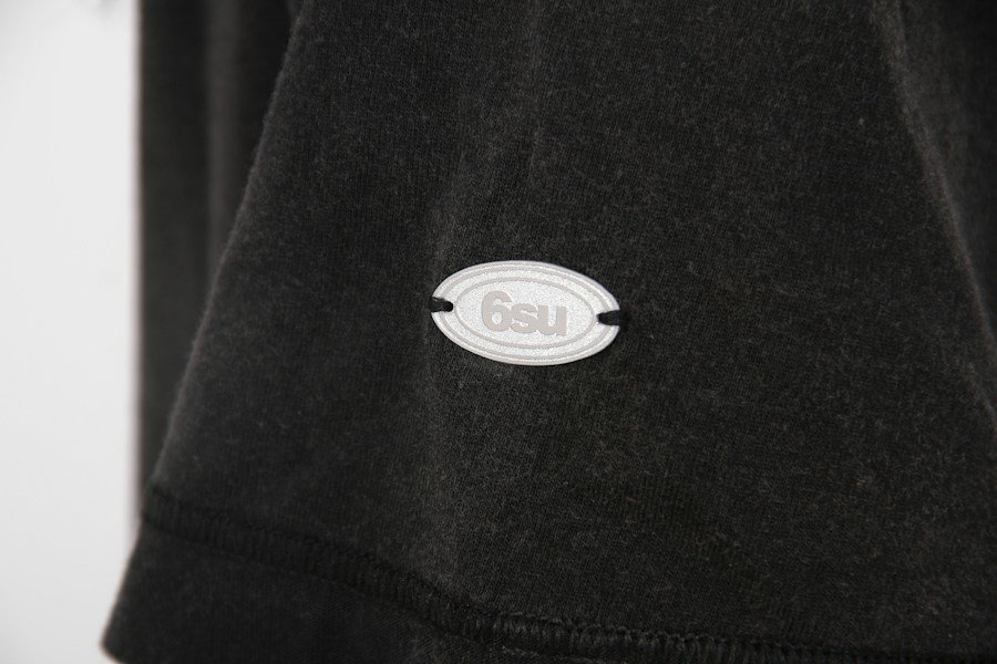 fabric tag closeup