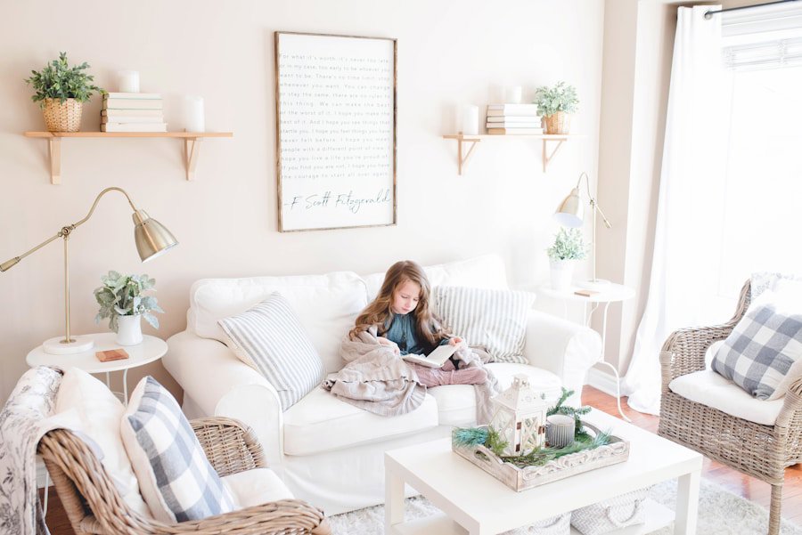 fall living room entertaining