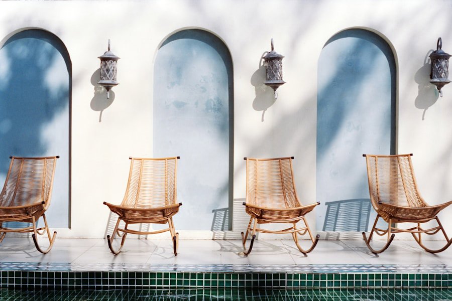 poolside patio furniture