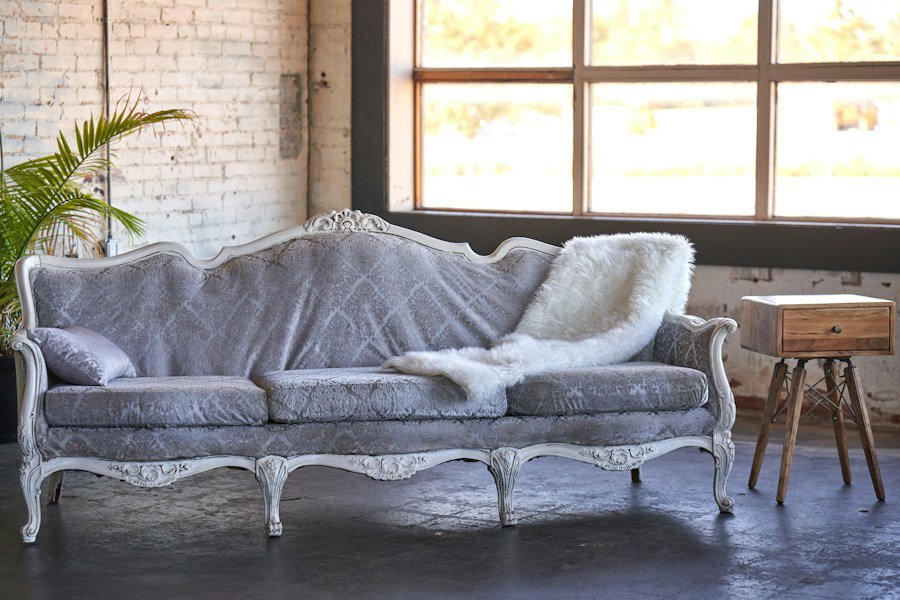 reupholstering couch fabric